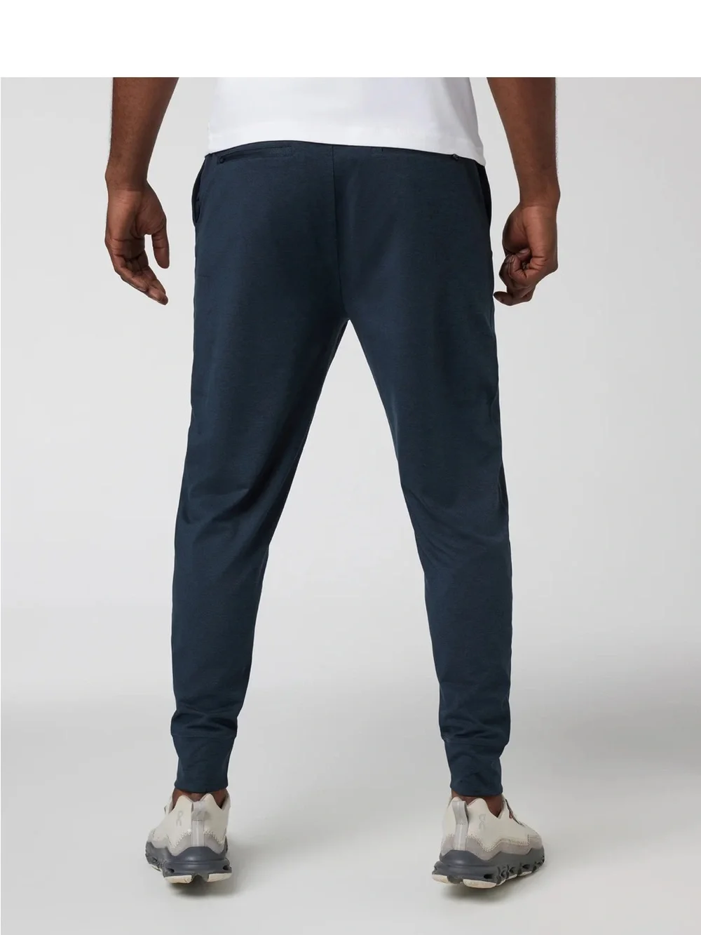 Vuori Sunday Performance Track Pant 2.0 Men's Jogger in Heather Blue Sz L